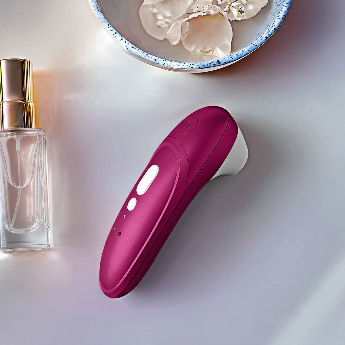 Womanizer Pro – Clitoral Stimulator – Vibrant Pink