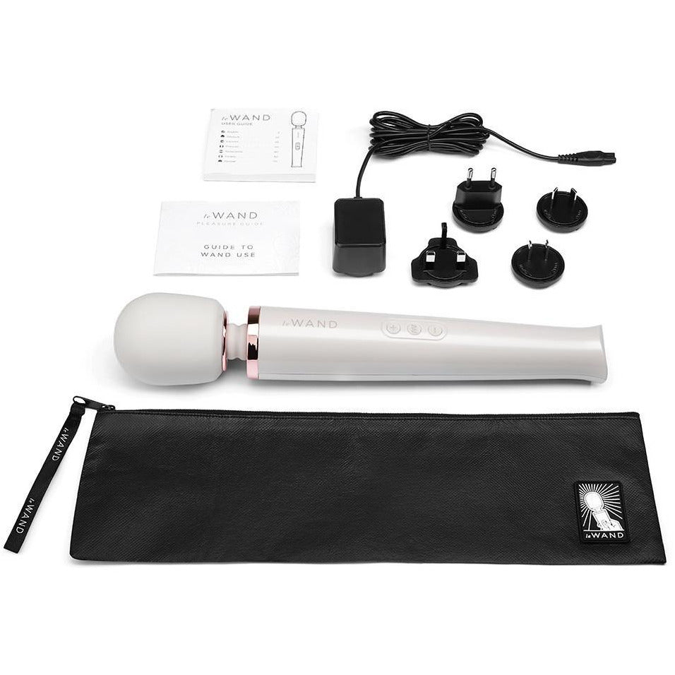 Le Wand Rechargeable Massager – Pearl White
